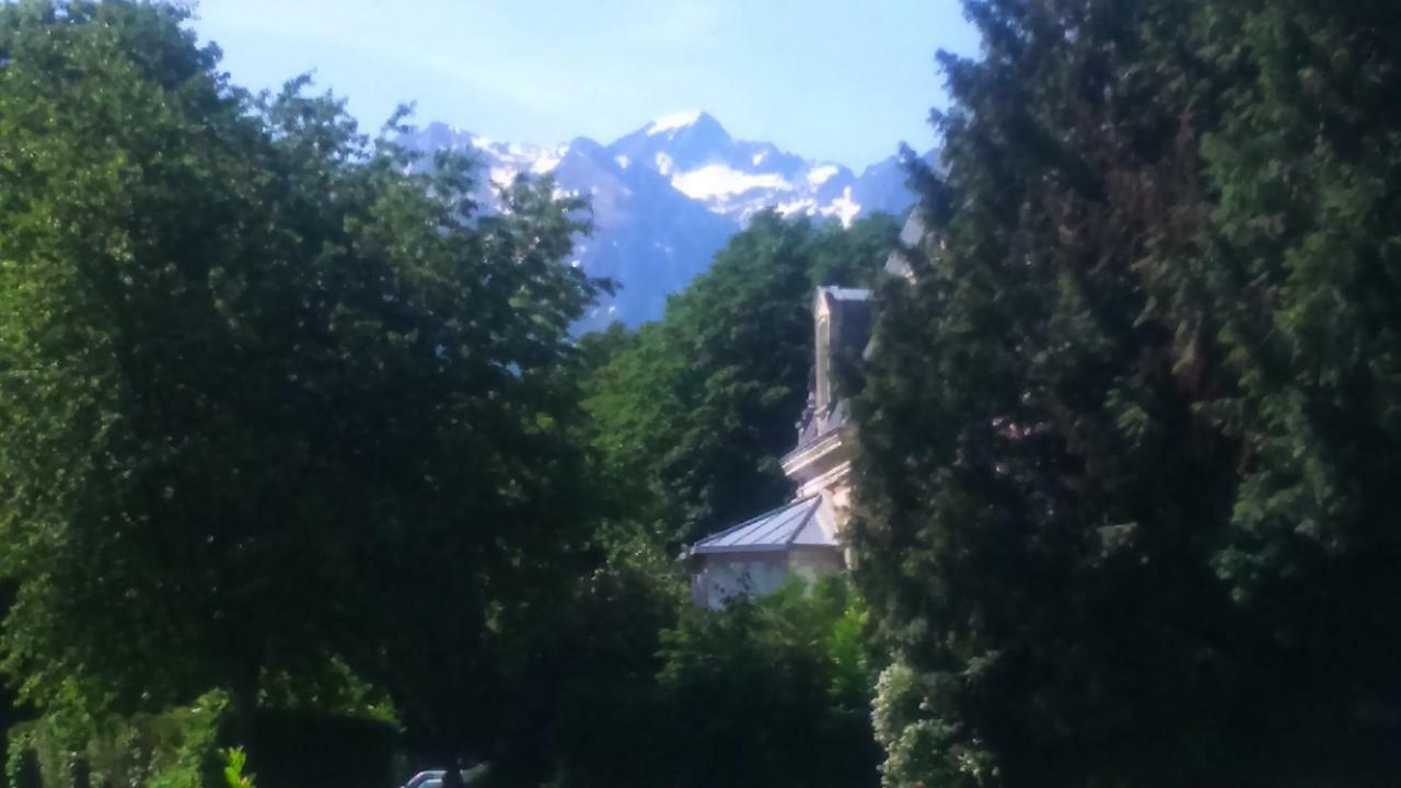 Appartement T2 Jardins de Ramel Bagnères-de-Luchon Buitenkant foto